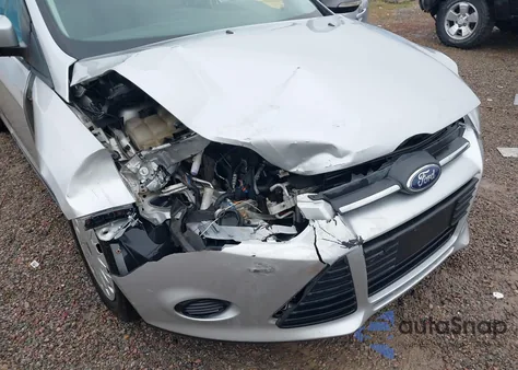 2014 Ford Focus Se из США, поврежденный, VIN 1FADP3F2XEL241938